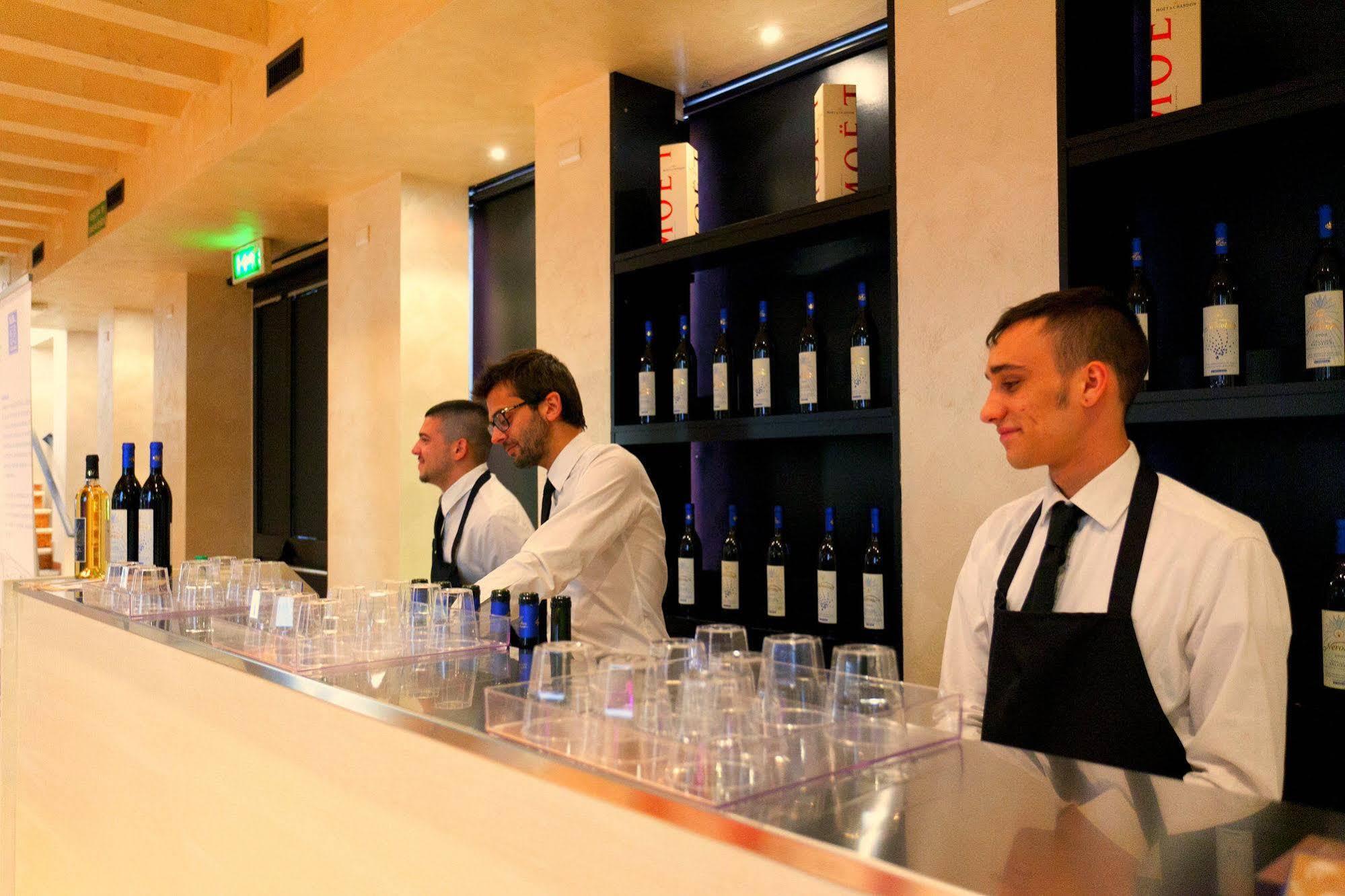 Excel Hotel Naviglio - Ca'Bianca ميلان المظهر الخارجي الصورة