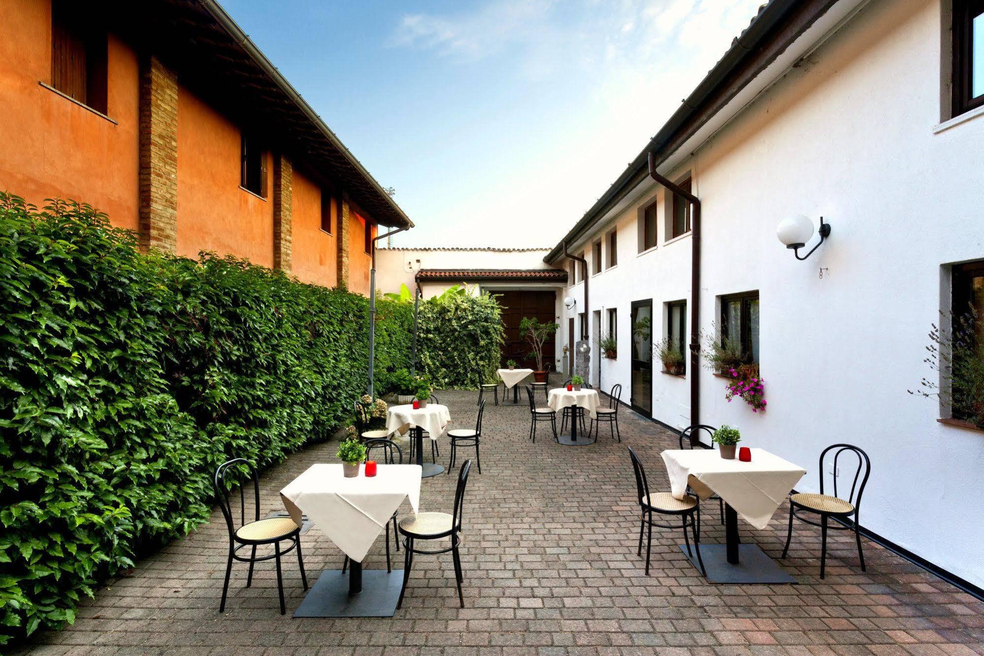 Excel Hotel Naviglio - Ca'Bianca ميلان المظهر الخارجي الصورة